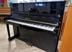 yamaha piano su118 zwart gebruikt 1