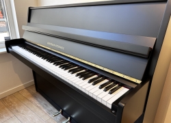 grotrian steinweg piano matzwart 110 cm 9