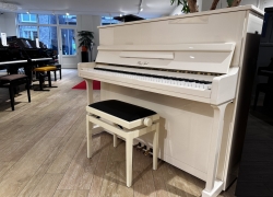 klug sperl piano wit 122cm 1