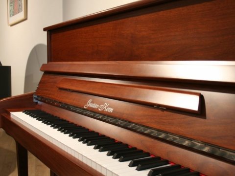 Gustav kern piano 120cm noten gesatineerd 1