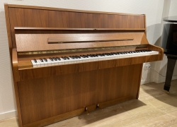 sauter piano 108 cm noten gesatineerd 2