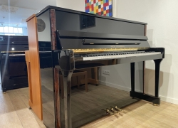 wilhelm steinberg piano zwart hoogglans iq16 4