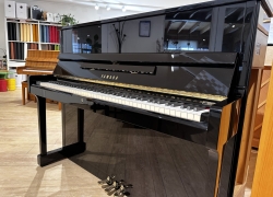 yamaha piano su118 zwart gebruikt 3