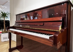 yamaha piano v118 mahonie 4