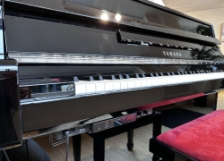 yamaha piano zwart hoogglans silent transaccousti 2