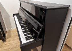 zimmermann piano z4 116cm zwart gewrapped voor con 3